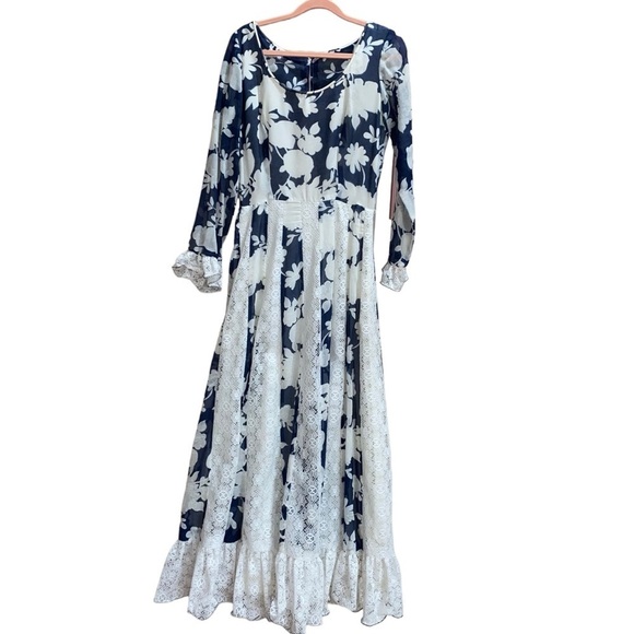 Vintage Dresses & Skirts - Vintage 70’s Blue And White Prairie Cottage Core Maxi Dress Women’s 10 Ruffle